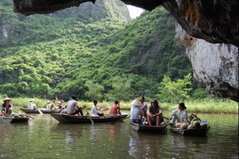 Tour Du Lịch  Hoa Lư - Tam Cốc 1 Ngày 